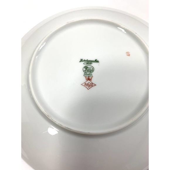 2 Vtg Hutschenreuther Selb Salad Plates Bavaria Germany Pasco Plums Grapes - Picture 5 of 7